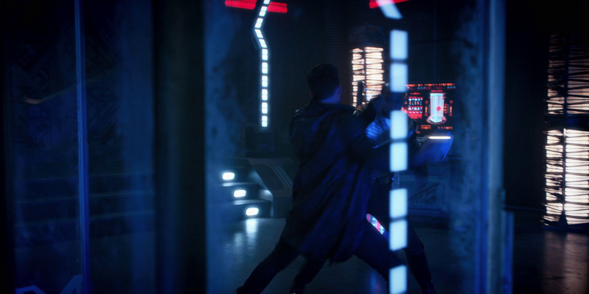 extant_StarTrekDiscovery_1x12-VaultingAmbition_3934.jpg