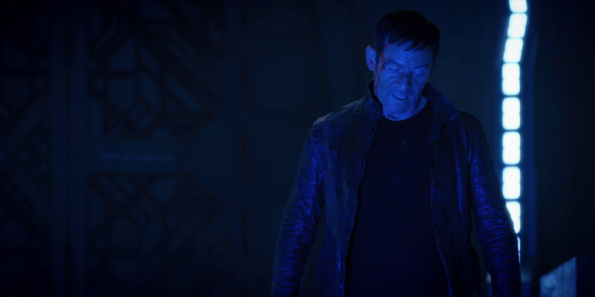 extant_StarTrekDiscovery_1x12-VaultingAmbition_3970.jpg
