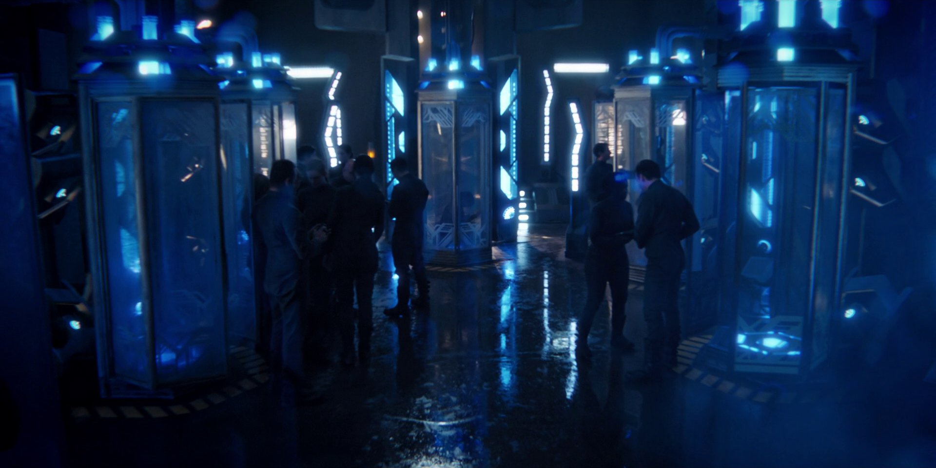 extant_StarTrekDiscovery_1x13-WhatsPastIsPrologue_0374.jpg