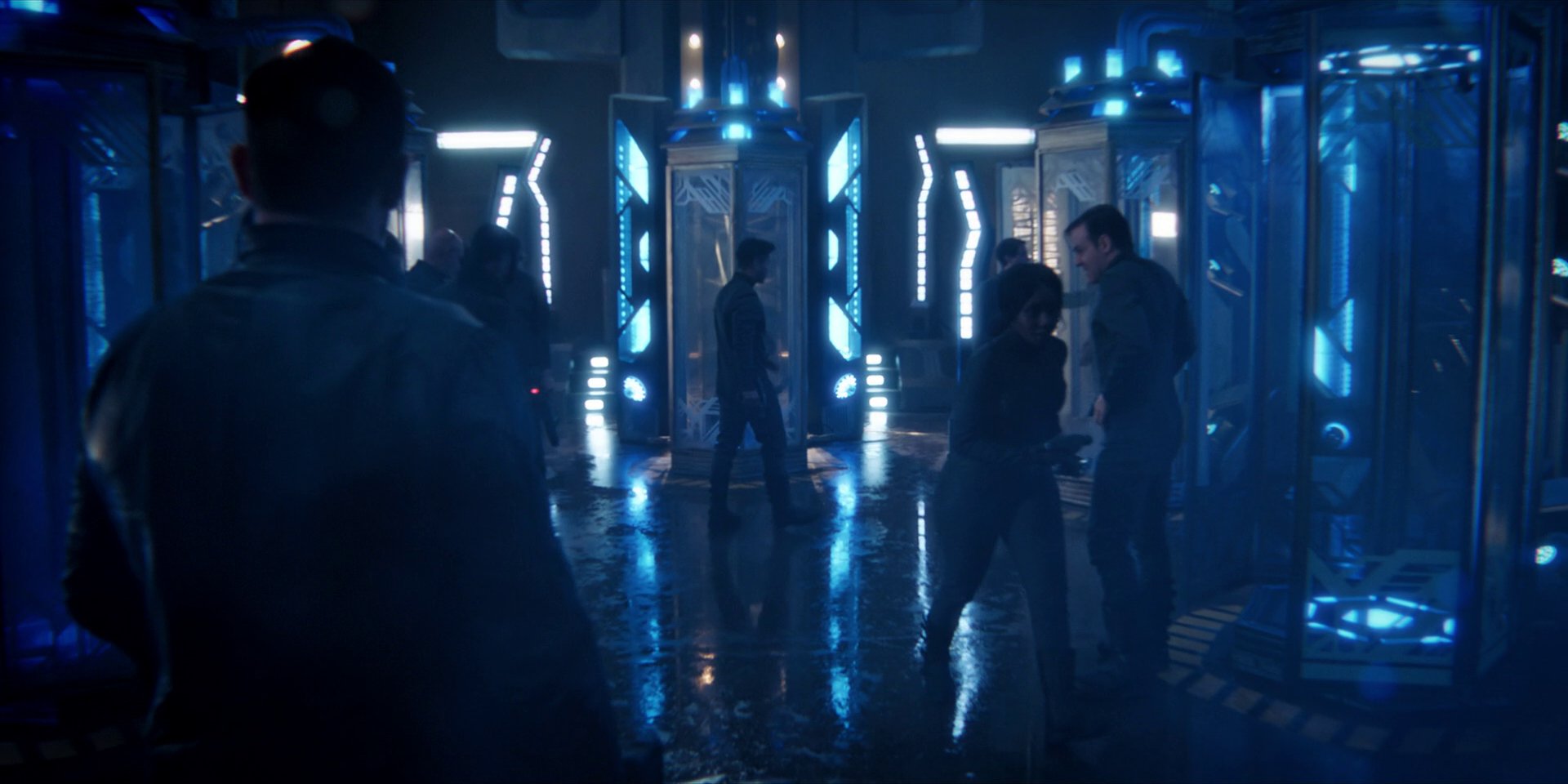 extant_StarTrekDiscovery_1x13-WhatsPastIsPrologue_0377.jpg