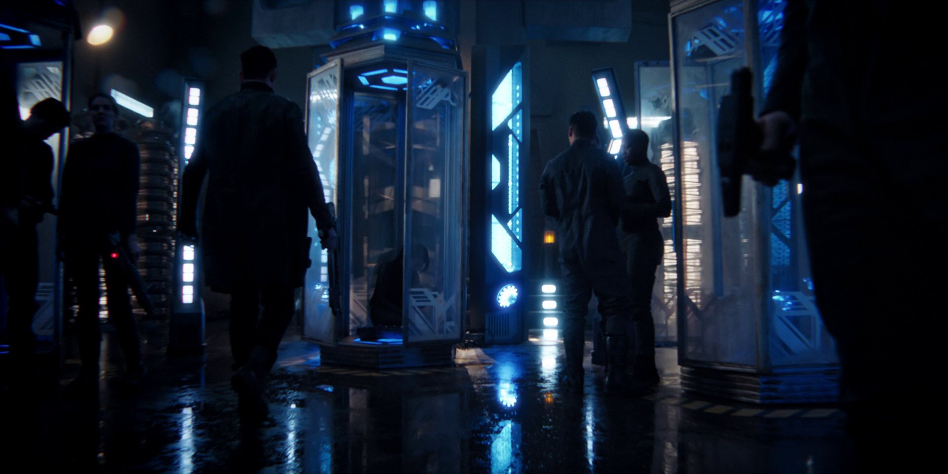 extant_StarTrekDiscovery_1x13-WhatsPastIsPrologue_0384.jpg