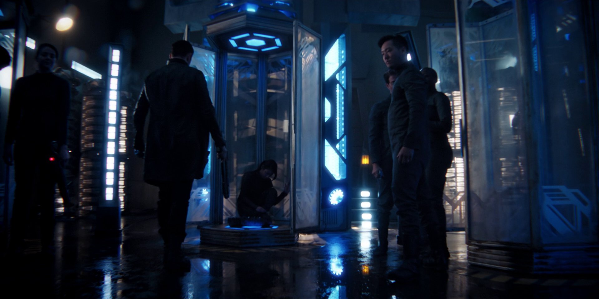 extant_StarTrekDiscovery_1x13-WhatsPastIsPrologue_0386.jpg