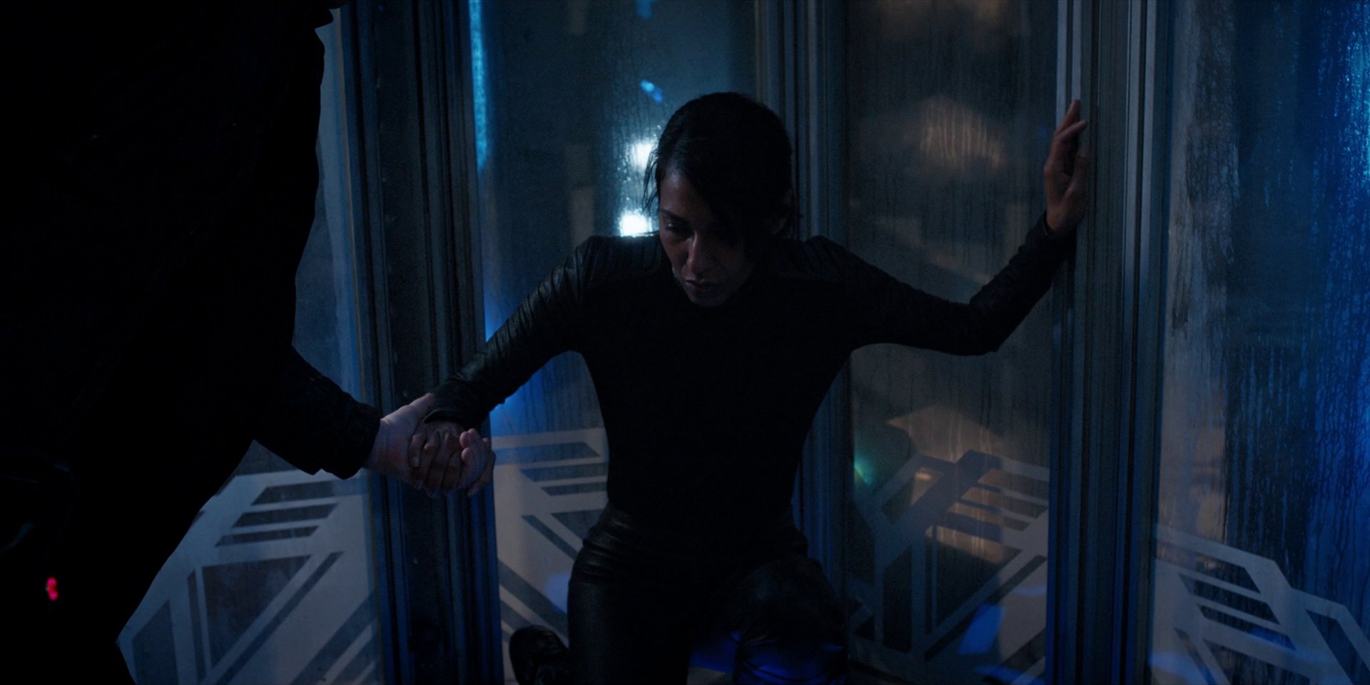 extant_StarTrekDiscovery_1x13-WhatsPastIsPrologue_0405.jpg