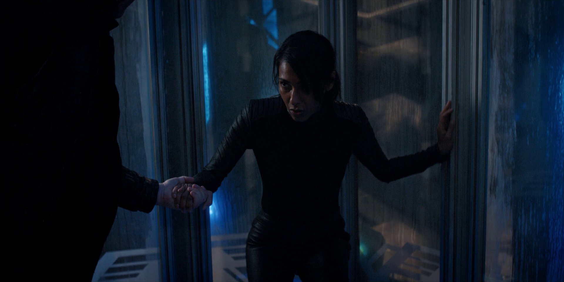 extant_StarTrekDiscovery_1x13-WhatsPastIsPrologue_0406.jpg