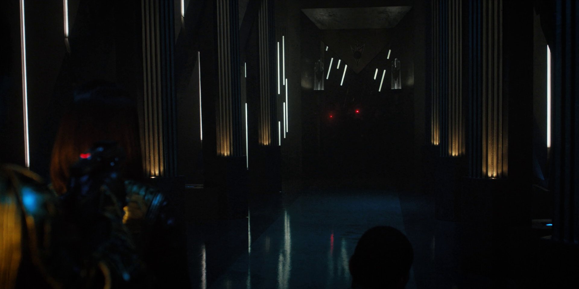 extant_StarTrekDiscovery_1x13-WhatsPastIsPrologue_1356.jpg