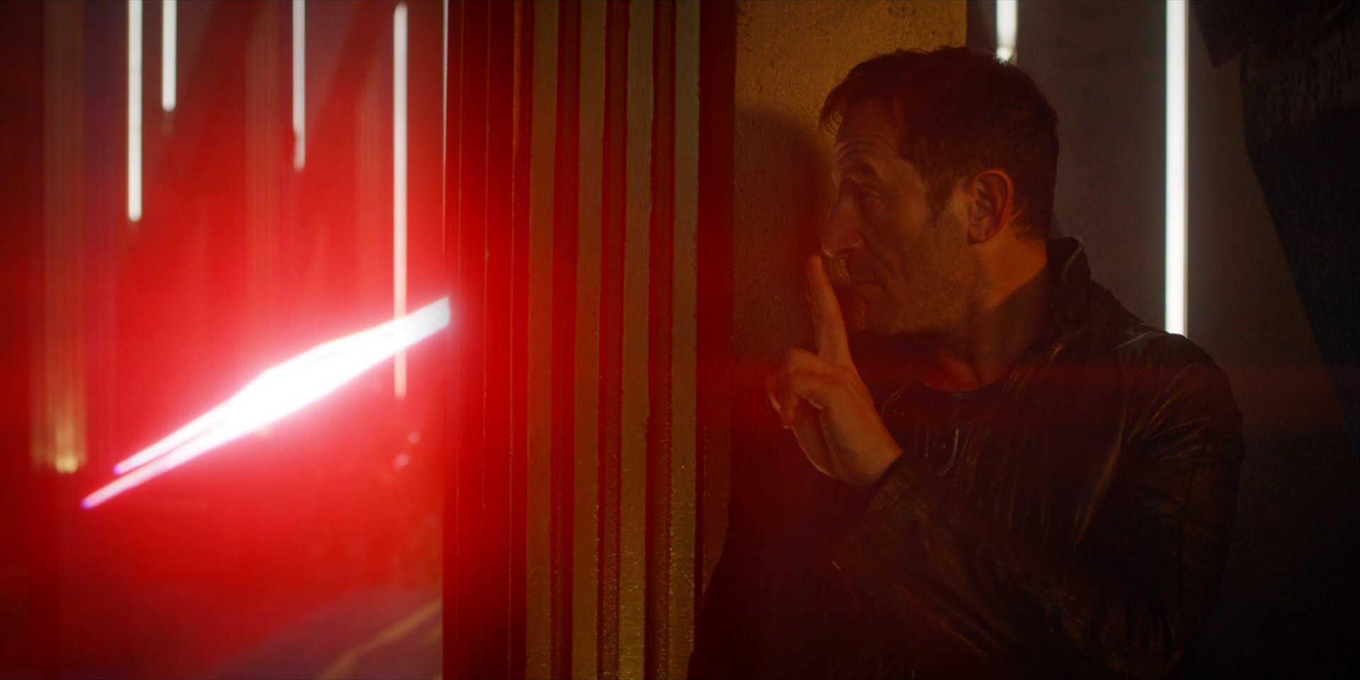extant_StarTrekDiscovery_1x13-WhatsPastIsPrologue_1403.jpg