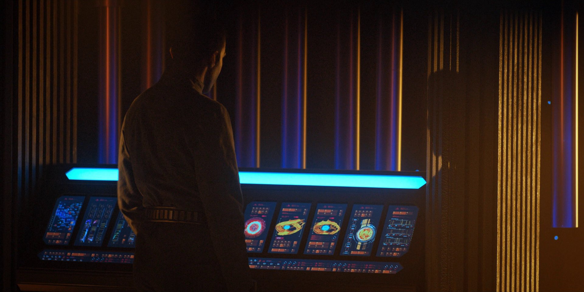 extant_StarTrekDiscovery_1x13-WhatsPastIsPrologue_1899.jpg