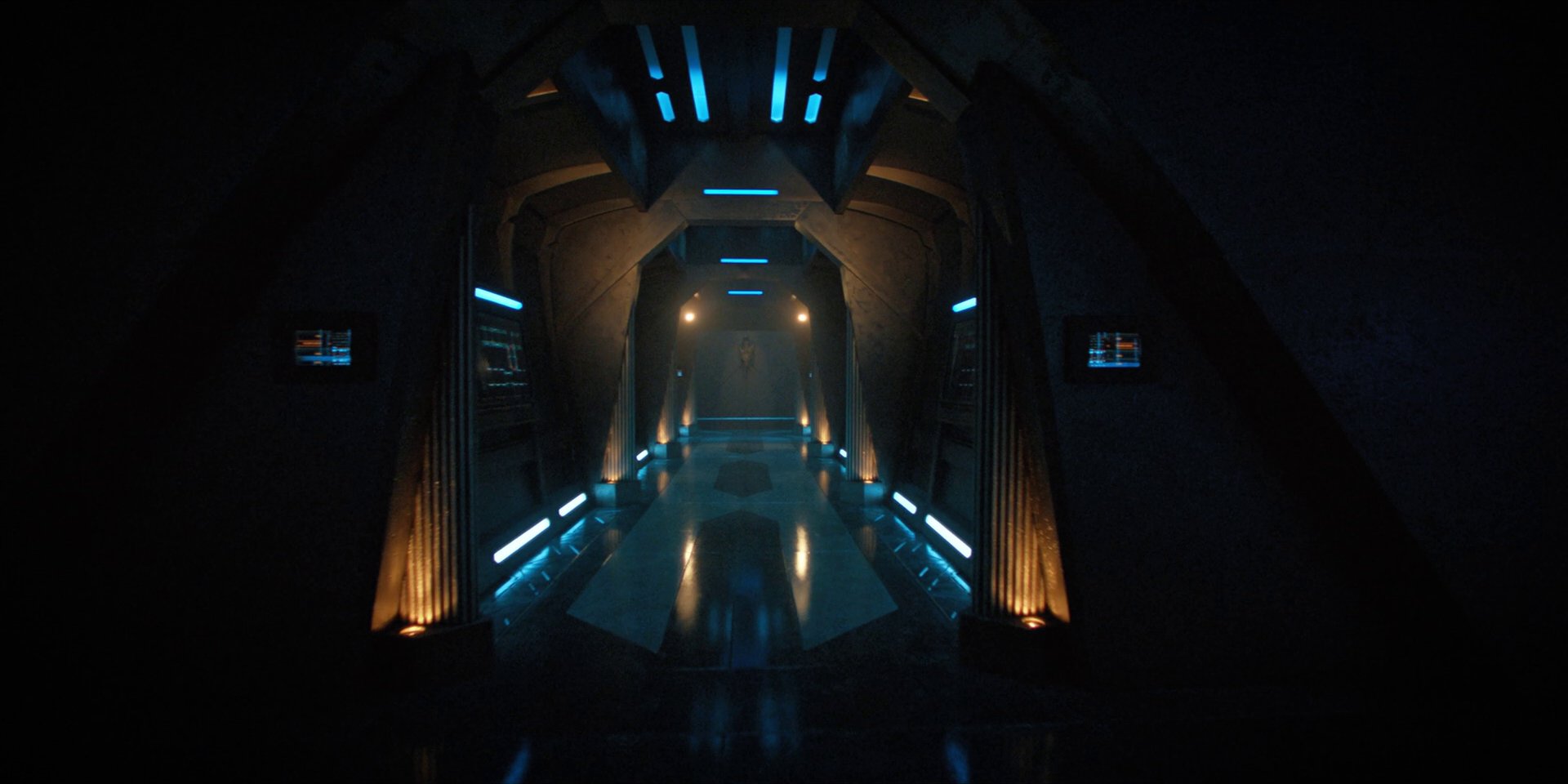 extant_StarTrekDiscovery_1x13-WhatsPastIsPrologue_1976.jpg