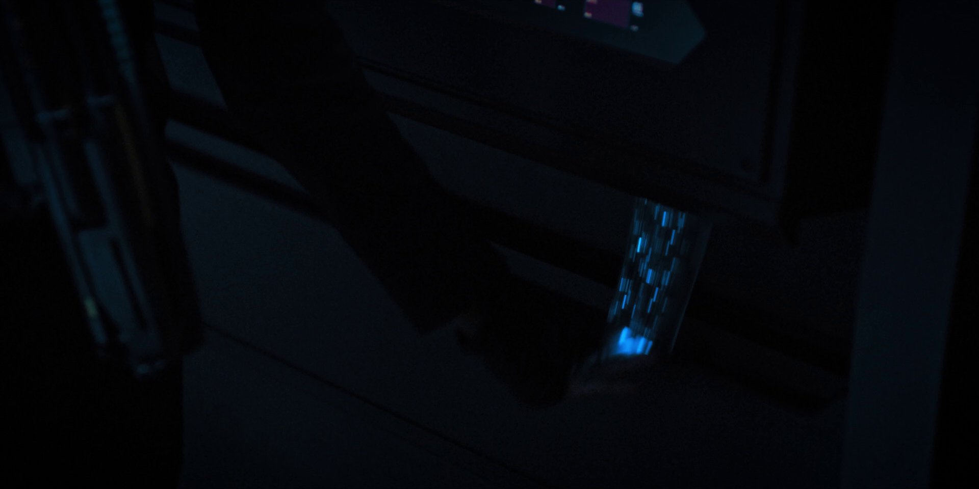 extant_StarTrekDiscovery_1x13-WhatsPastIsPrologue_1998.jpg