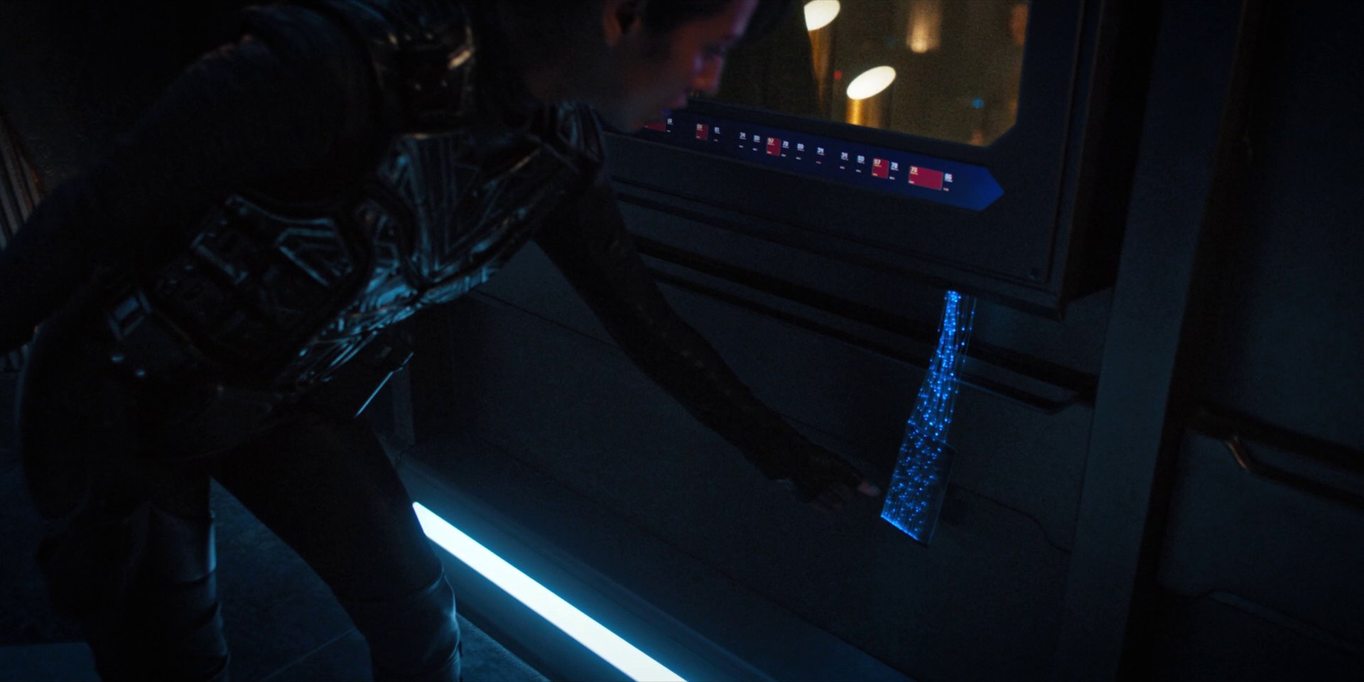 extant_StarTrekDiscovery_1x13-WhatsPastIsPrologue_2170.jpg