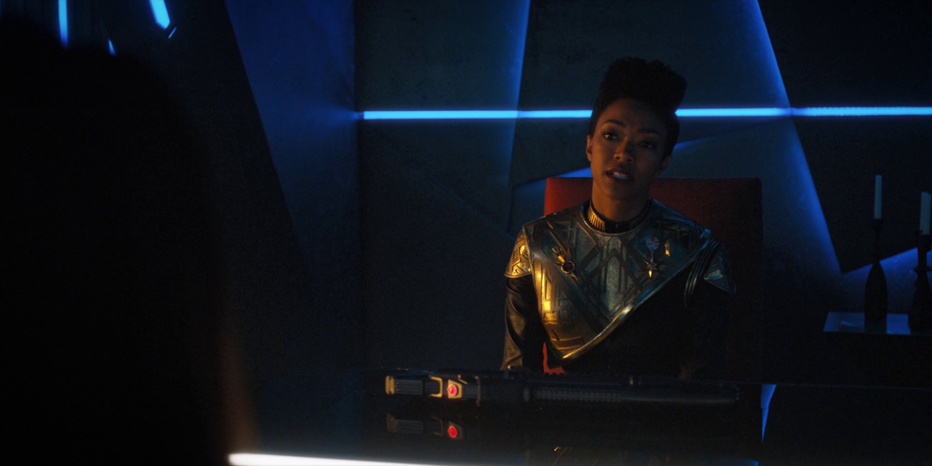 extant_StarTrekDiscovery_1x13-WhatsPastIsPrologue_2264.jpg