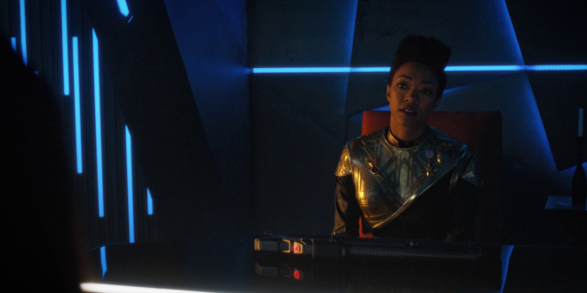 extant_StarTrekDiscovery_1x13-WhatsPastIsPrologue_2269.jpg