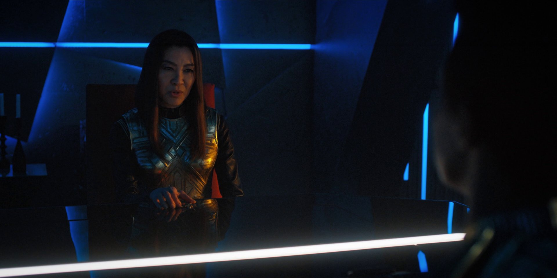 extant_StarTrekDiscovery_1x13-WhatsPastIsPrologue_2278.jpg