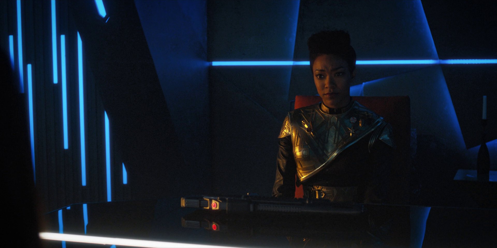 extant_StarTrekDiscovery_1x13-WhatsPastIsPrologue_2281.jpg