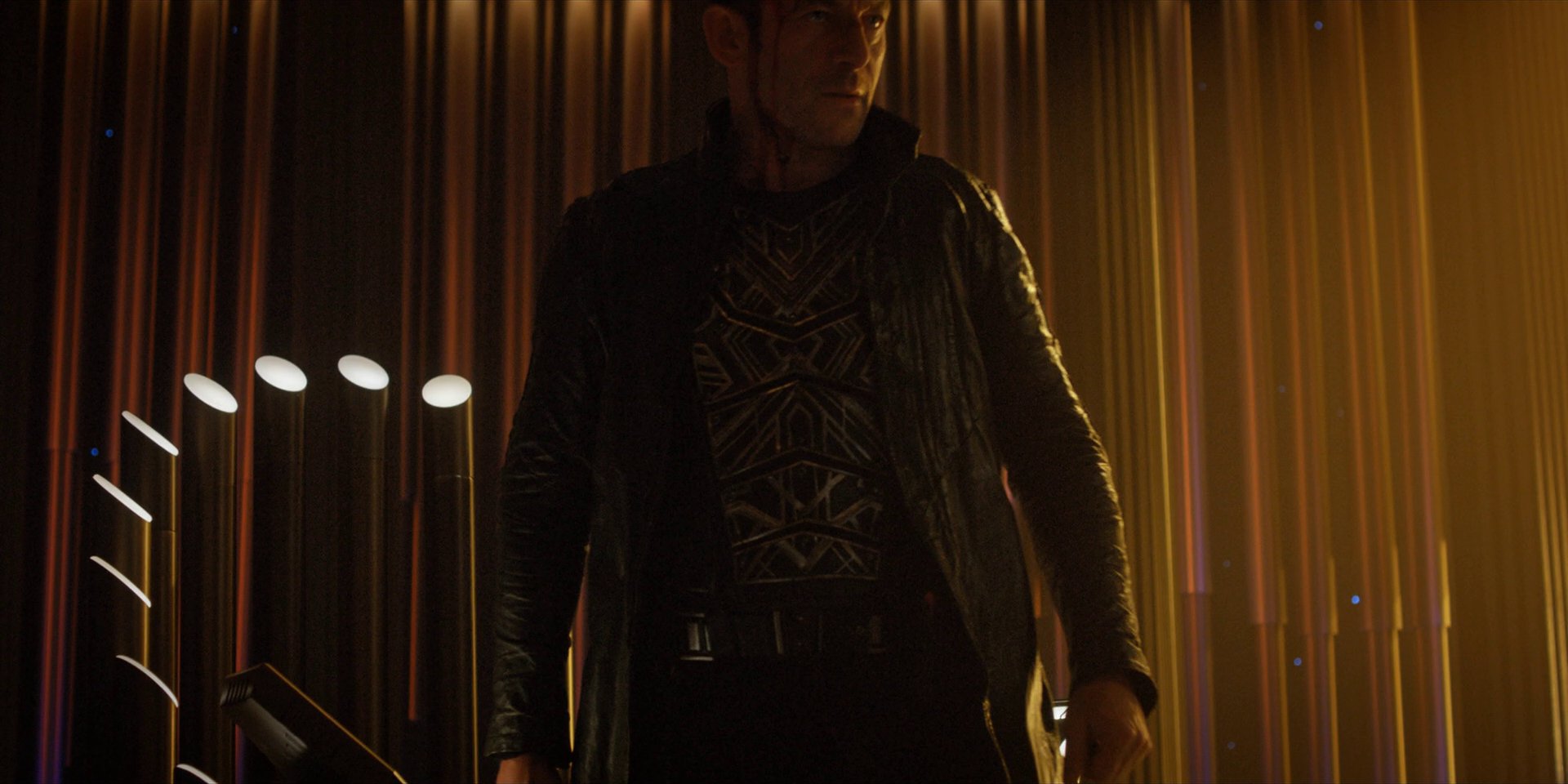 extant_StarTrekDiscovery_1x13-WhatsPastIsPrologue_2804.jpg