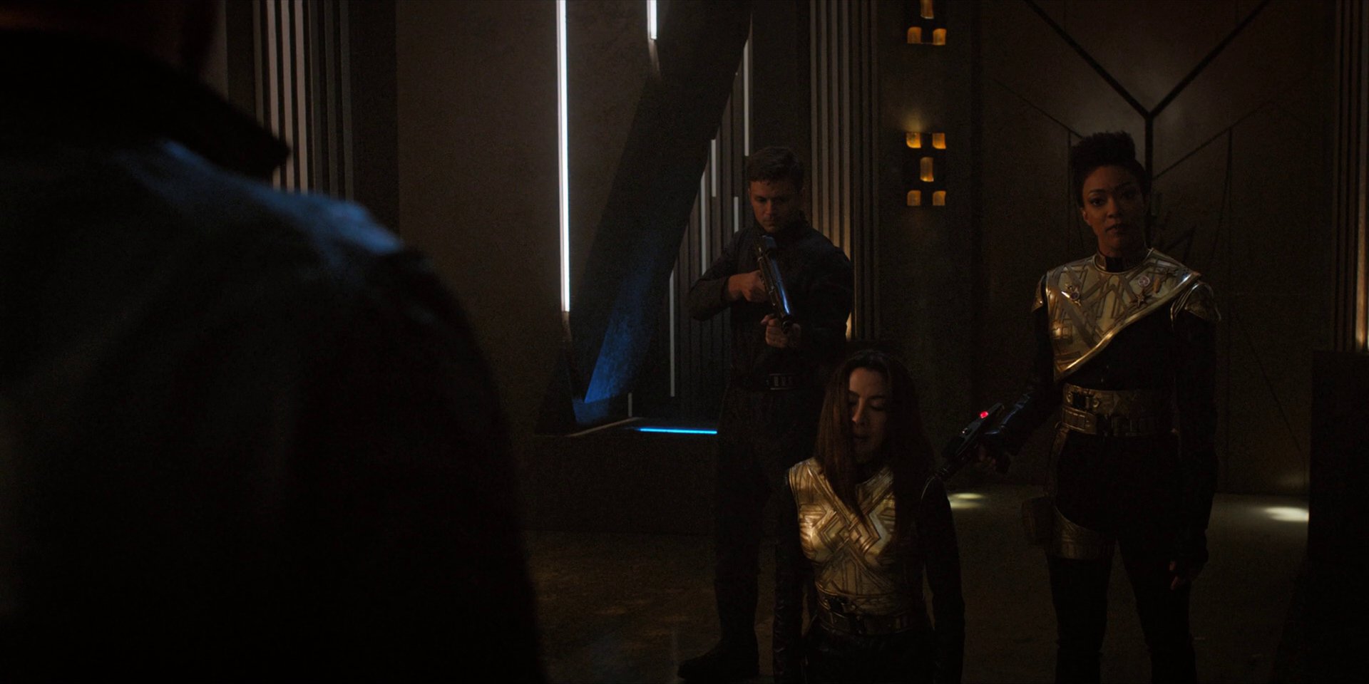 extant_StarTrekDiscovery_1x13-WhatsPastIsPrologue_2851.jpg