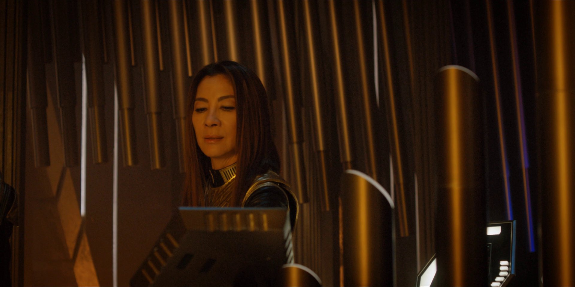 extant_StarTrekDiscovery_1x13-WhatsPastIsPrologue_3816.jpg