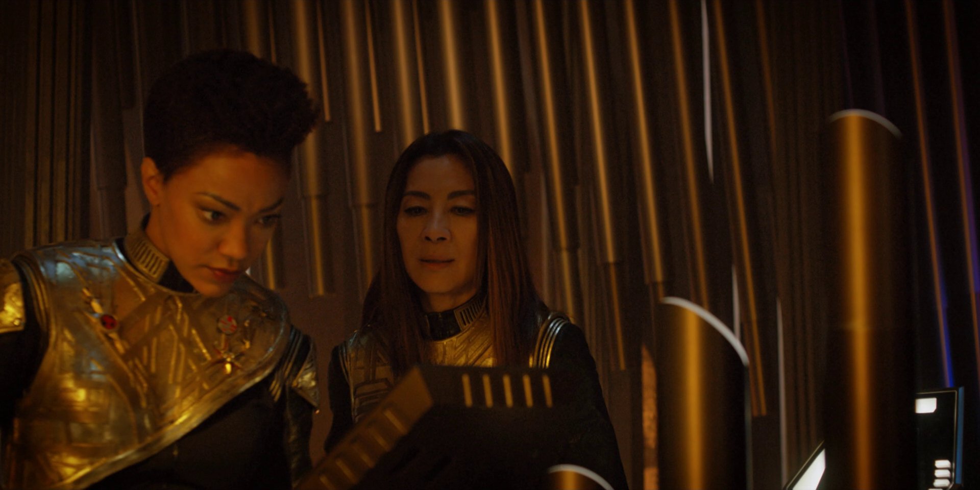 extant_StarTrekDiscovery_1x13-WhatsPastIsPrologue_3818.jpg