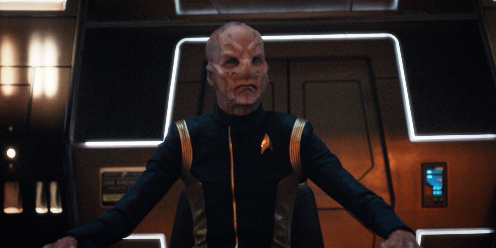 extant_StarTrekDiscovery_1x13-WhatsPastIsPrologue_3842.jpg