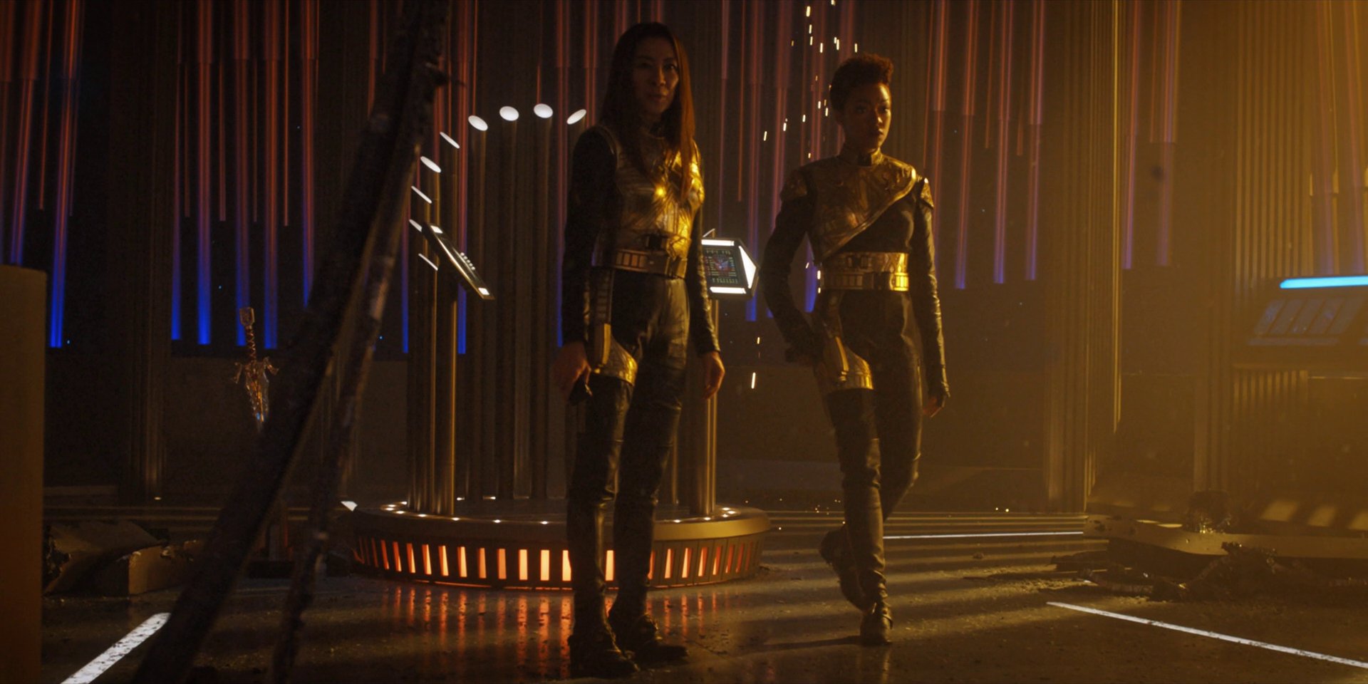 extant_StarTrekDiscovery_1x13-WhatsPastIsPrologue_3873.jpg