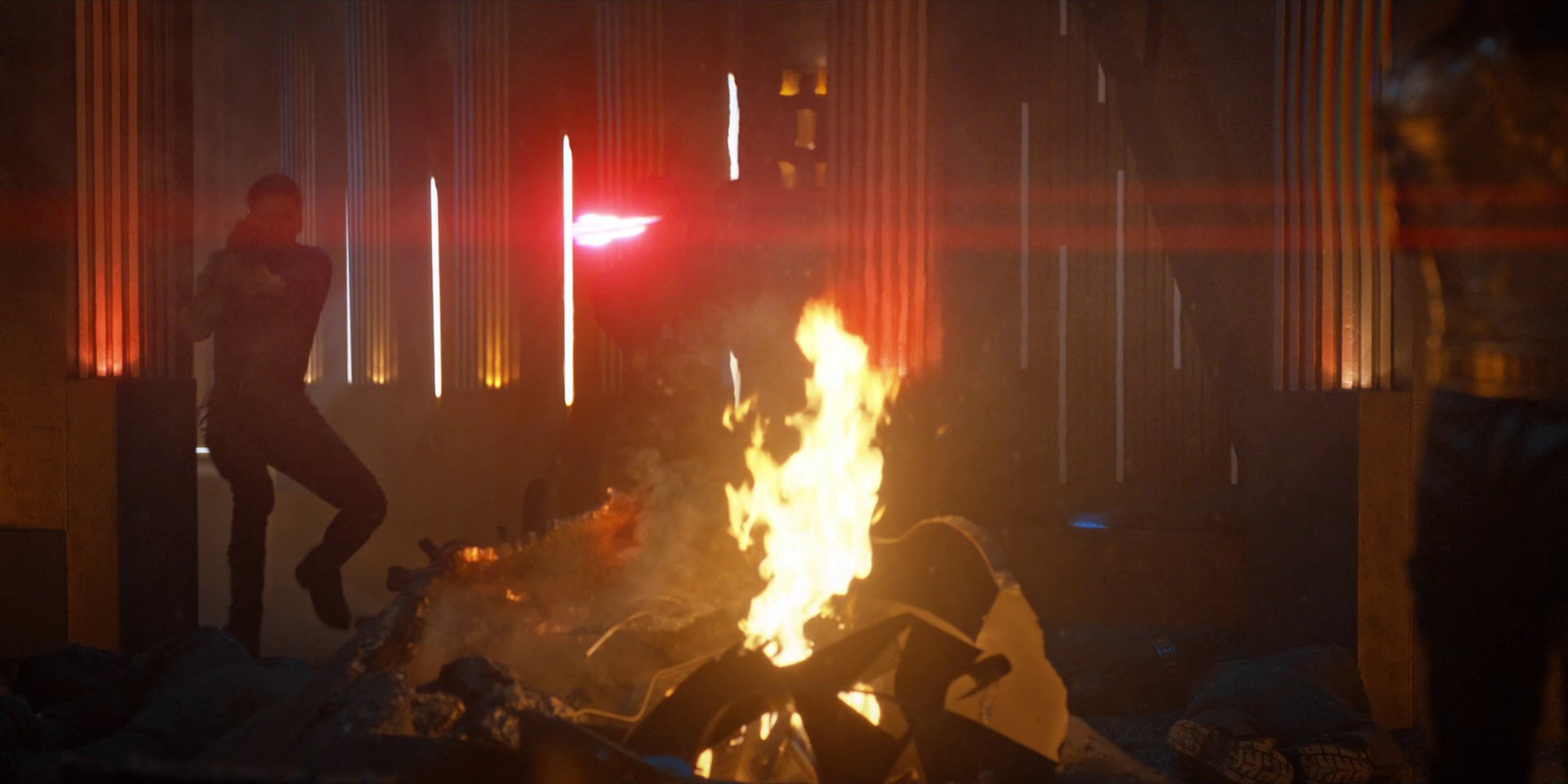 extant_StarTrekDiscovery_1x13-WhatsPastIsPrologue_3936.jpg