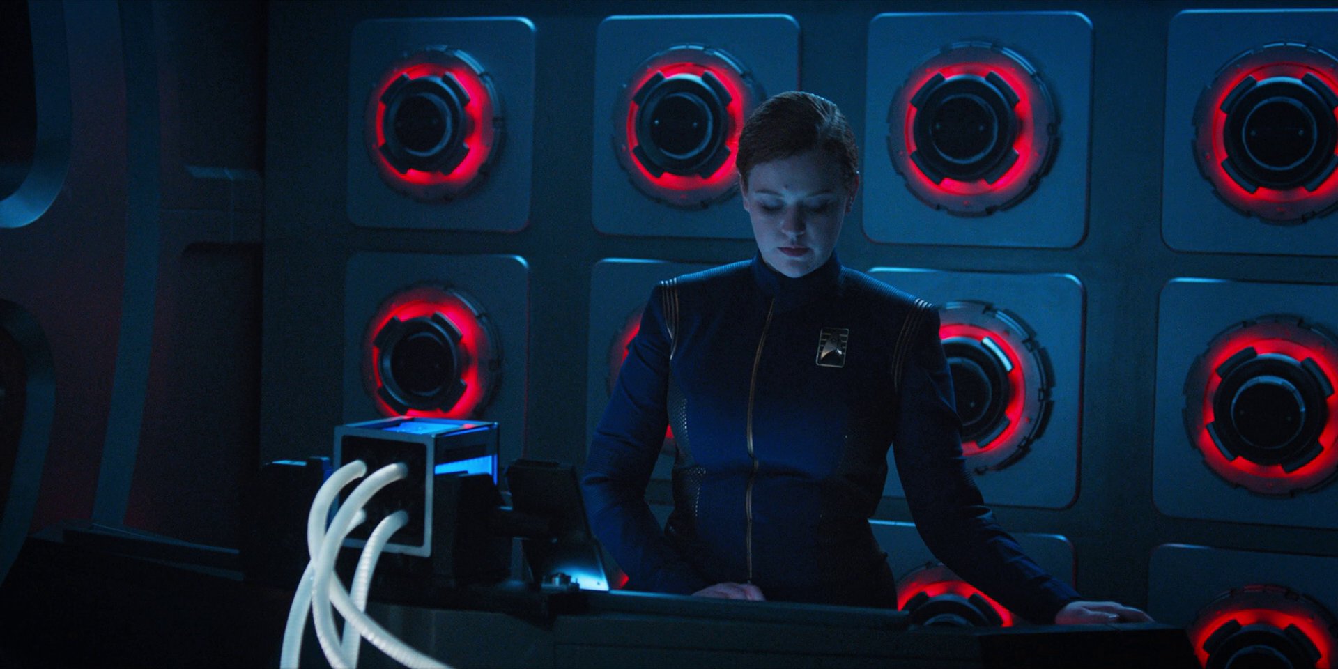 extant_StarTrekDiscovery_1x13-WhatsPastIsPrologue_4002.jpg