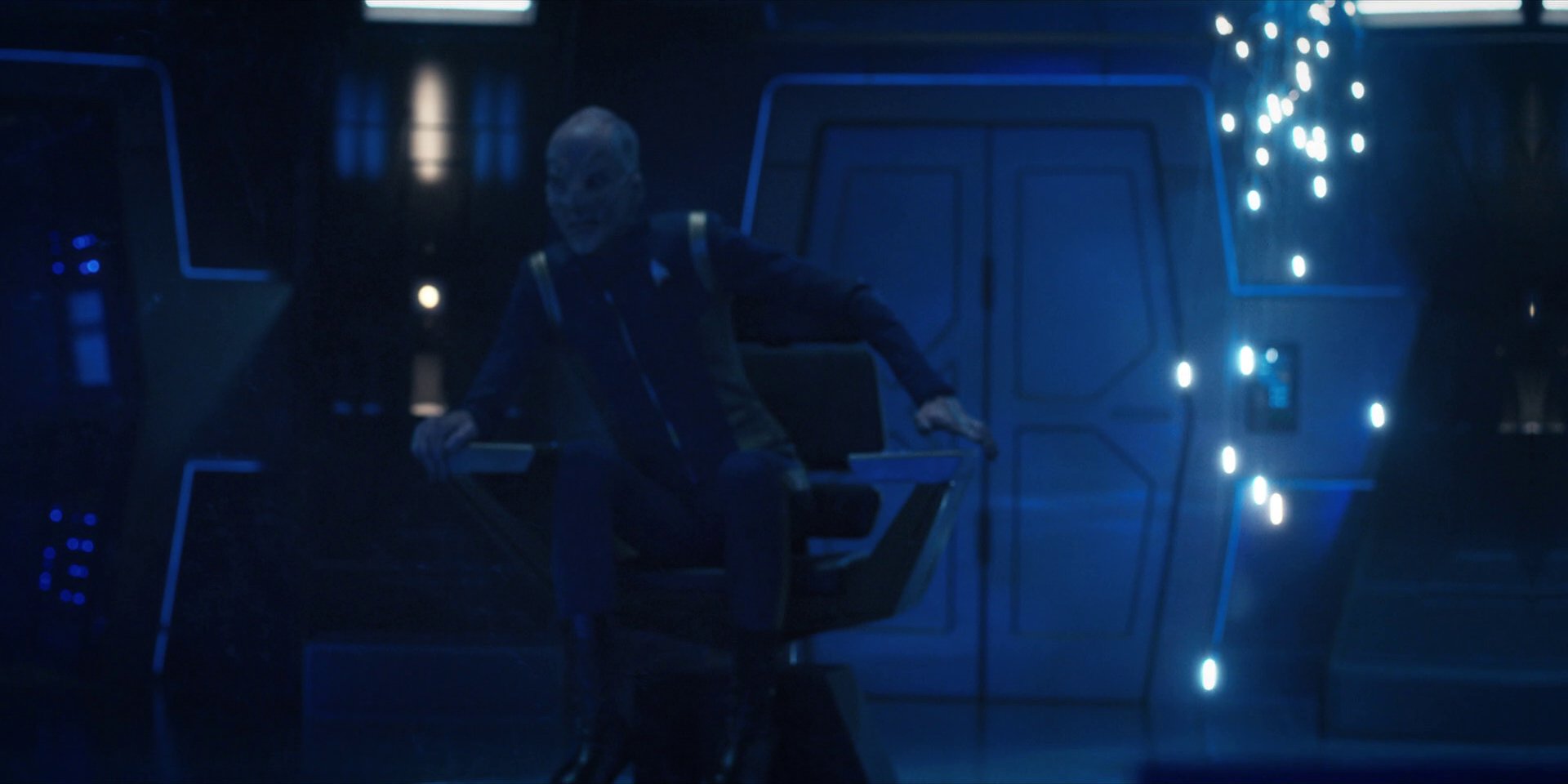 extant_StarTrekDiscovery_1x13-WhatsPastIsPrologue_4283.jpg
