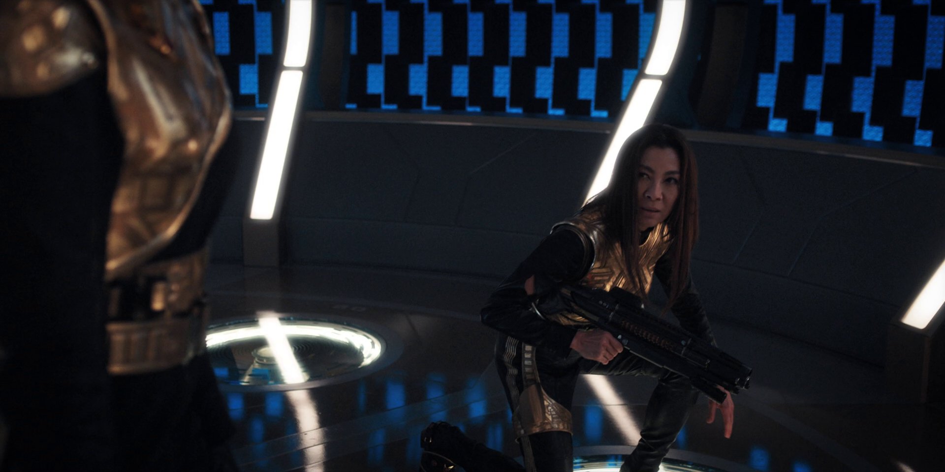 extant_StarTrekDiscovery_1x13-WhatsPastIsPrologue_4475.jpg