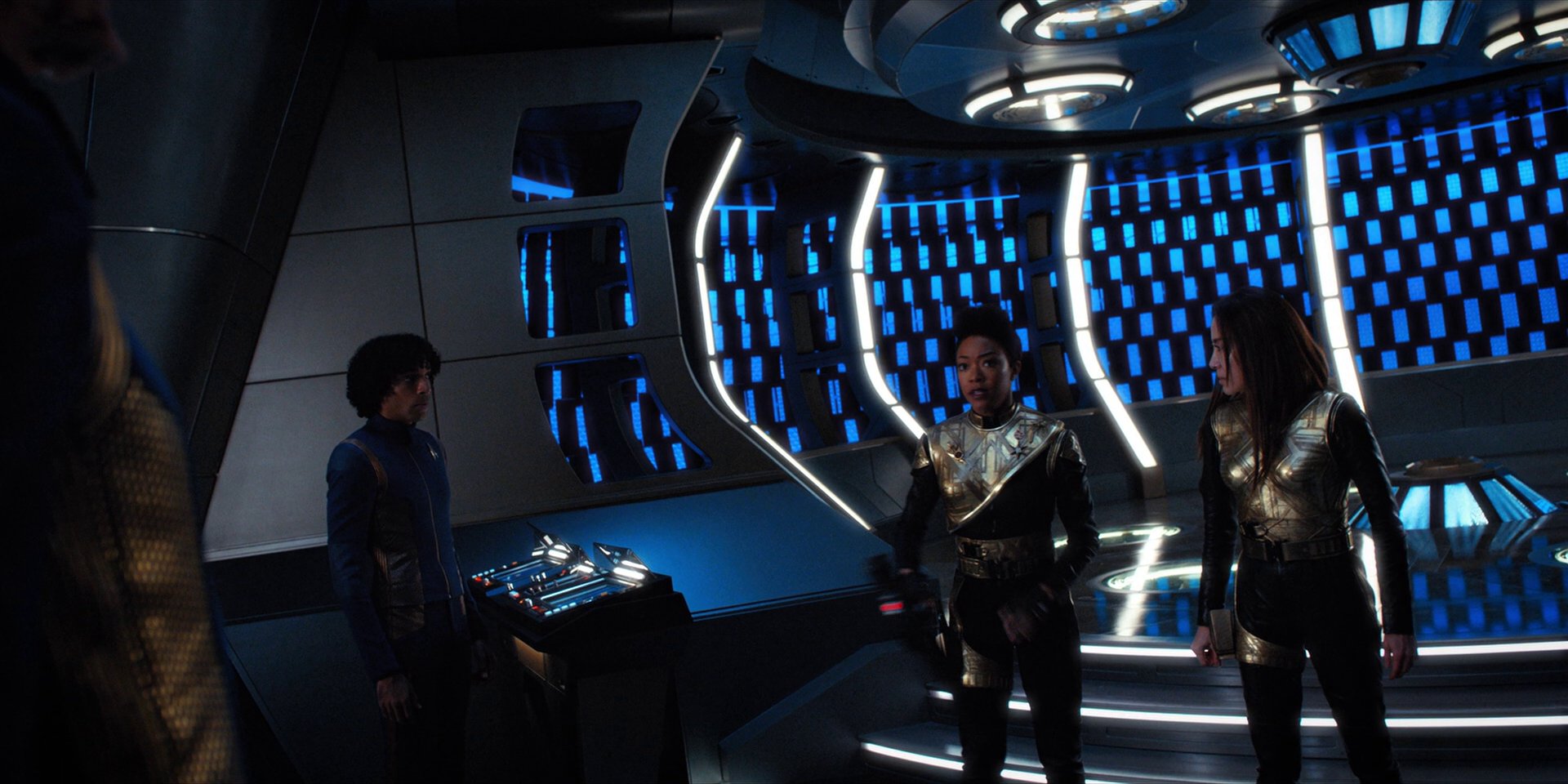 extant_StarTrekDiscovery_1x14-TheWarWithoutTheWarWithin_0181.jpg