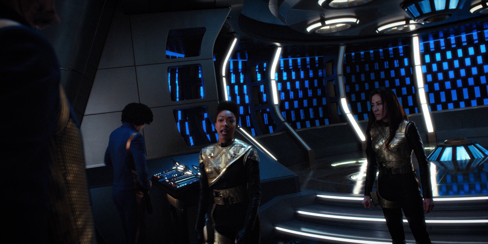 extant_StarTrekDiscovery_1x14-TheWarWithoutTheWarWithin_0185.jpg