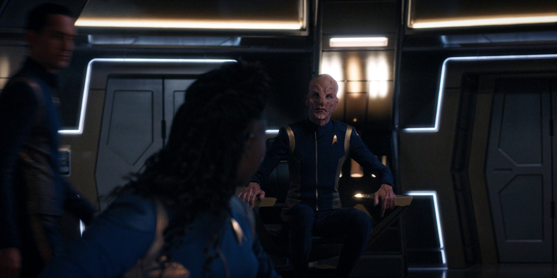 extant_StarTrekDiscovery_1x14-TheWarWithoutTheWarWithin_0910.jpg