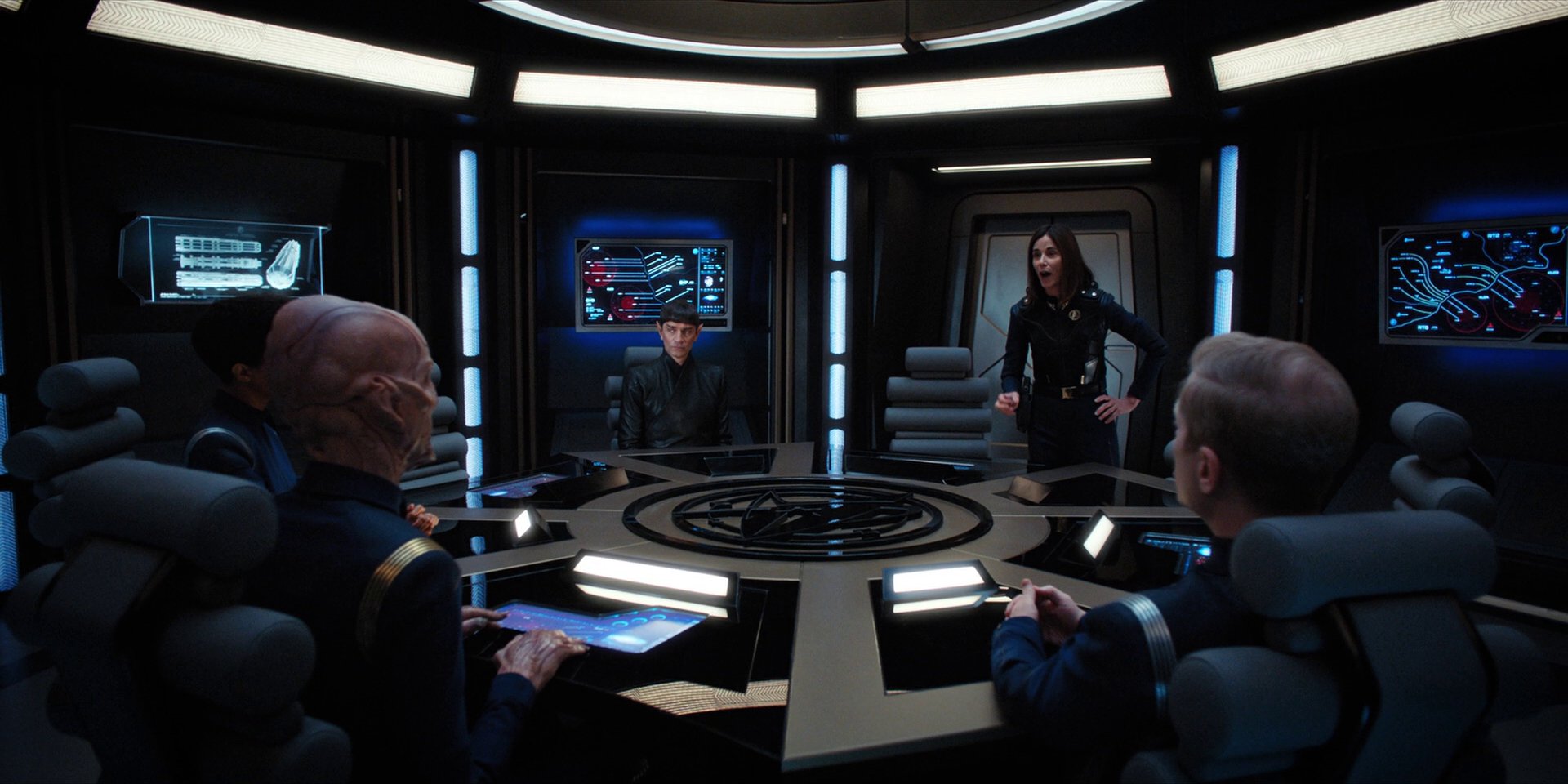 extant_StarTrekDiscovery_1x14-TheWarWithoutTheWarWithin_1310.jpg