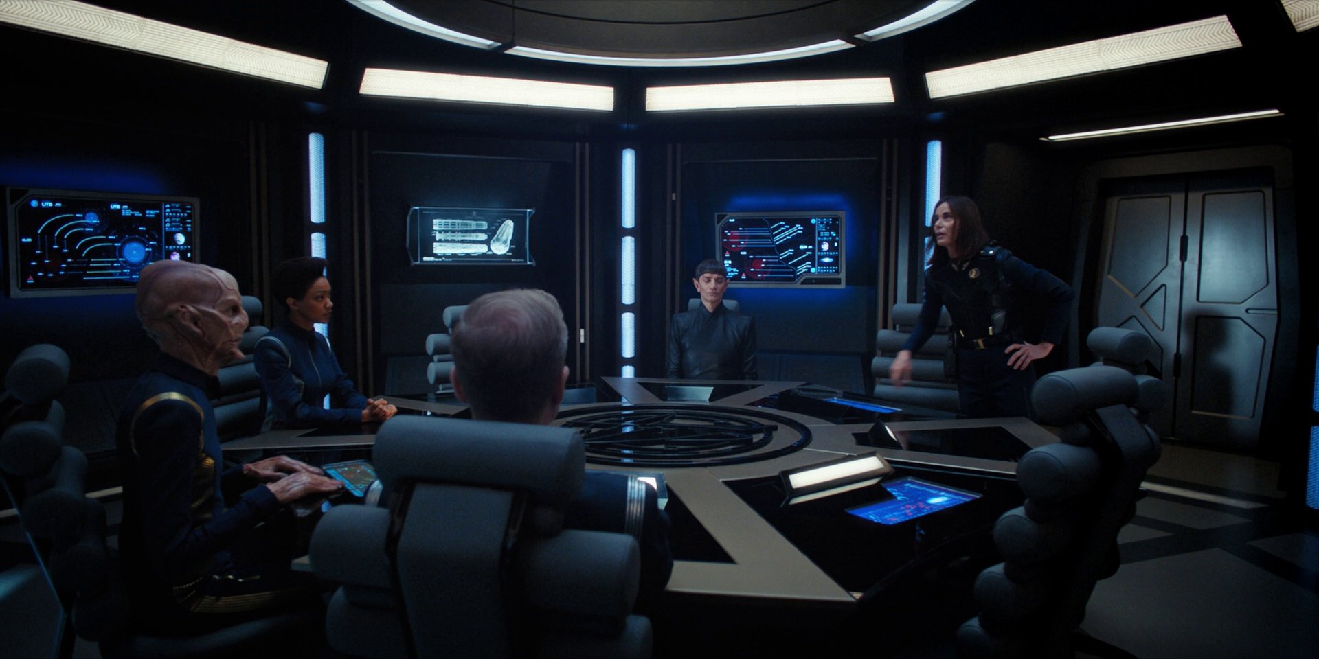 extant_StarTrekDiscovery_1x14-TheWarWithoutTheWarWithin_1347.jpg