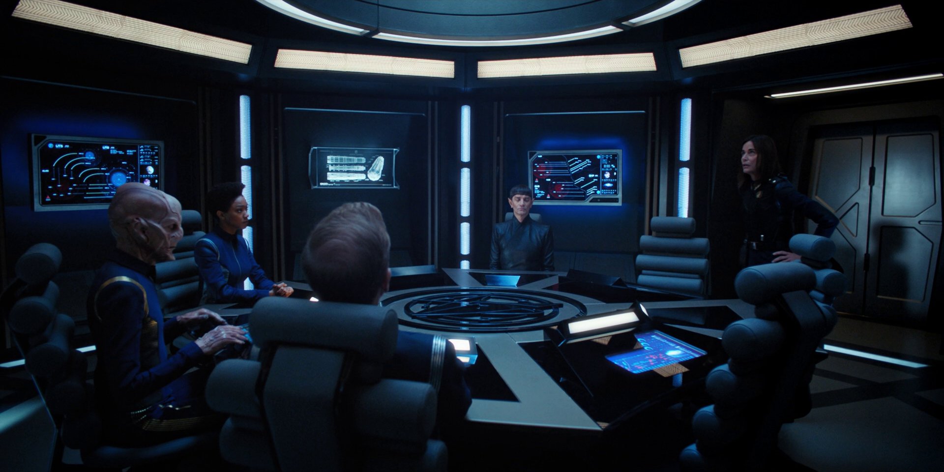 extant_StarTrekDiscovery_1x14-TheWarWithoutTheWarWithin_1349.jpg
