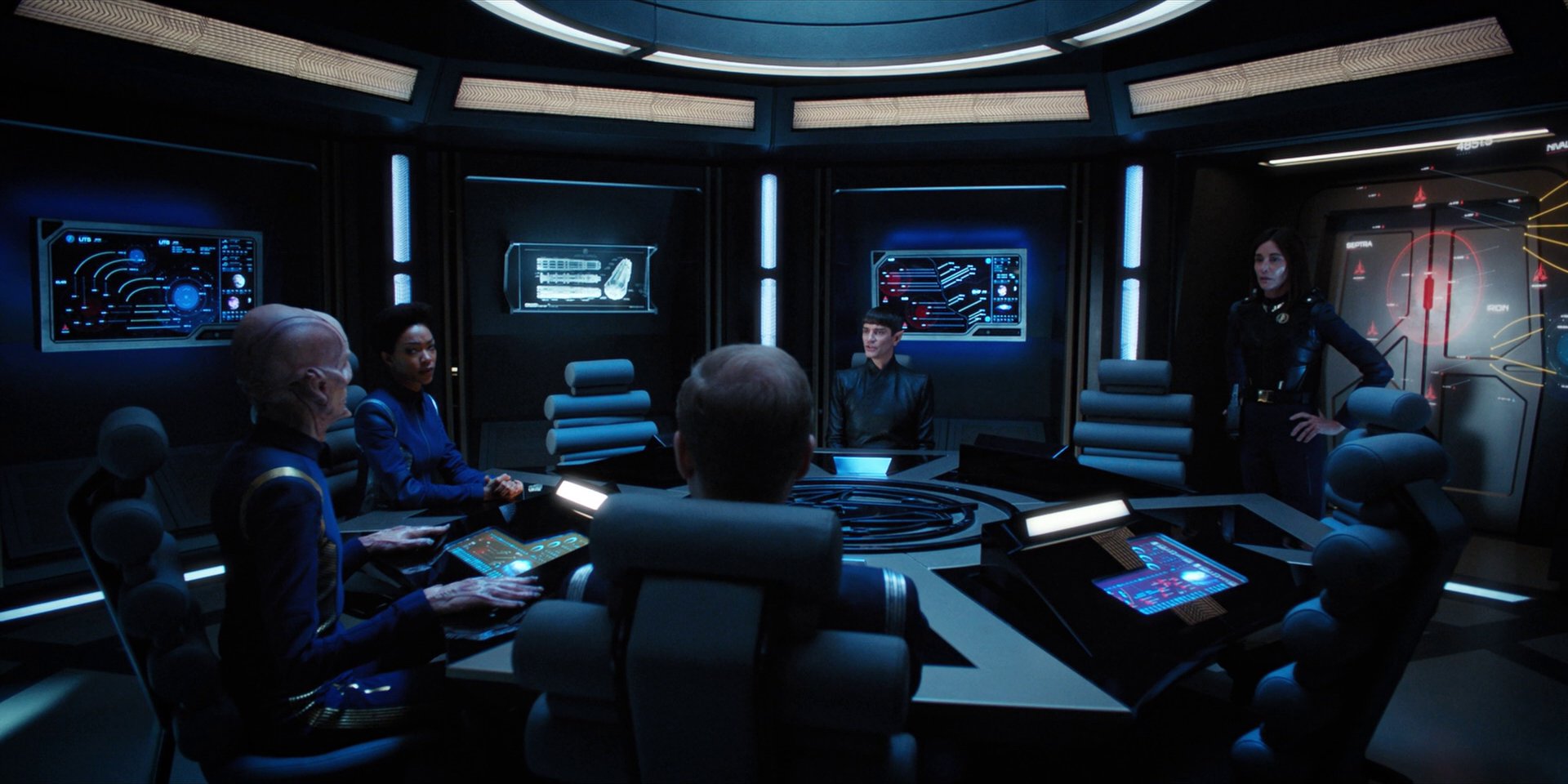 extant_StarTrekDiscovery_1x14-TheWarWithoutTheWarWithin_1522.jpg