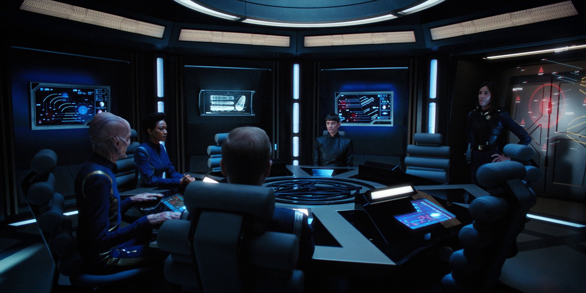extant_StarTrekDiscovery_1x14-TheWarWithoutTheWarWithin_1525.jpg
