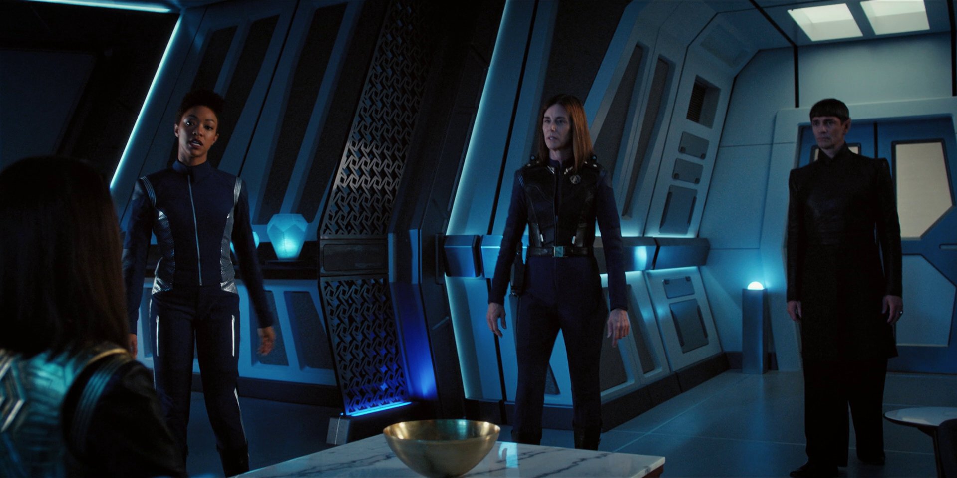 extant_StarTrekDiscovery_1x14-TheWarWithoutTheWarWithin_1731.jpg