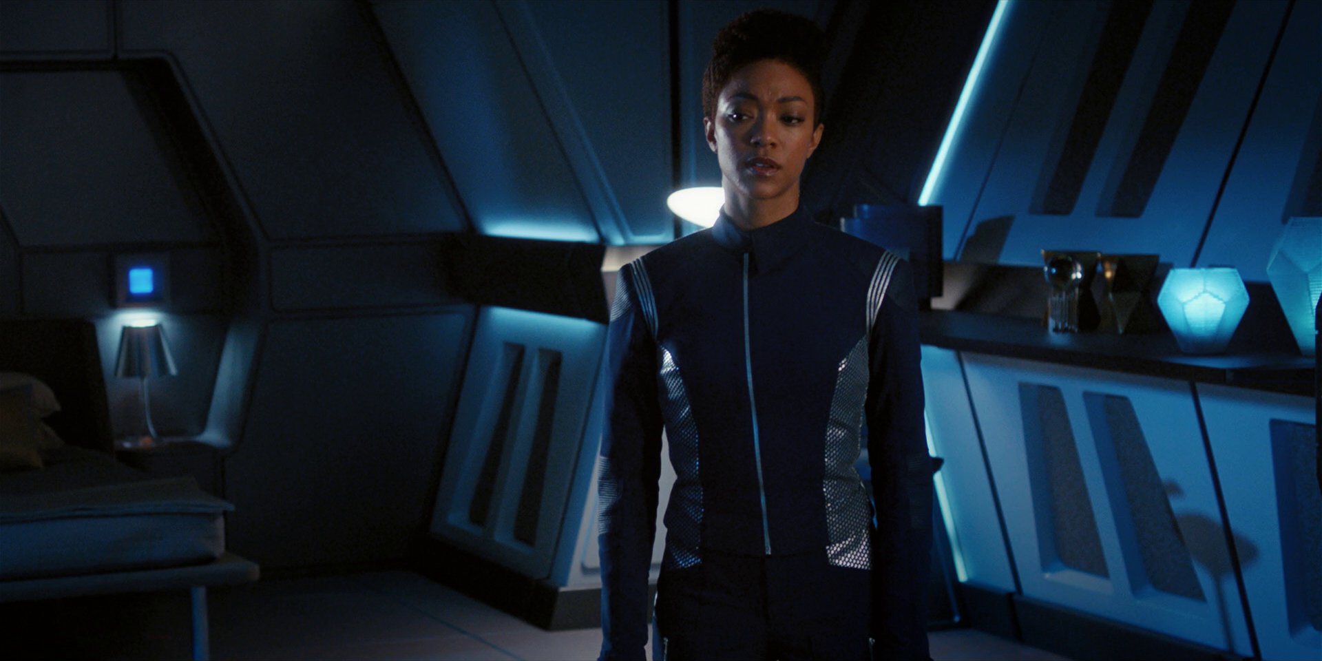 extant_StarTrekDiscovery_1x14-TheWarWithoutTheWarWithin_1929.jpg