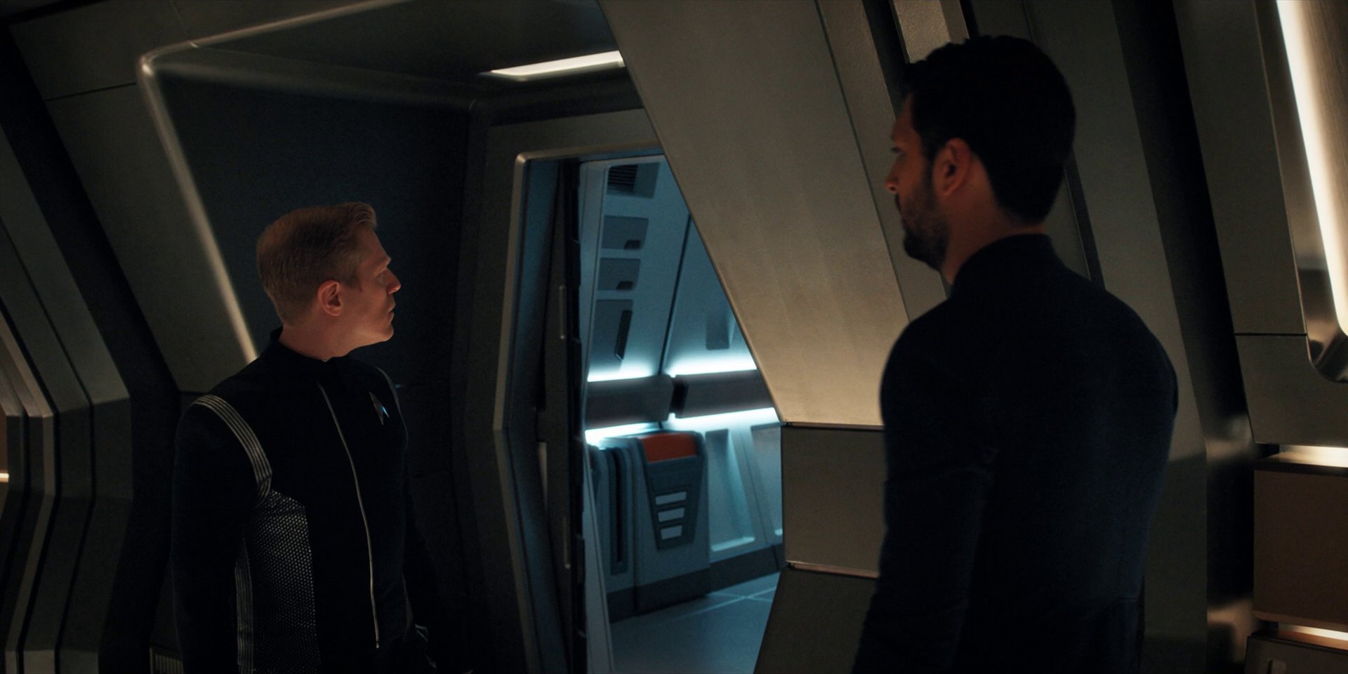 extant_StarTrekDiscovery_1x14-TheWarWithoutTheWarWithin_1954.jpg