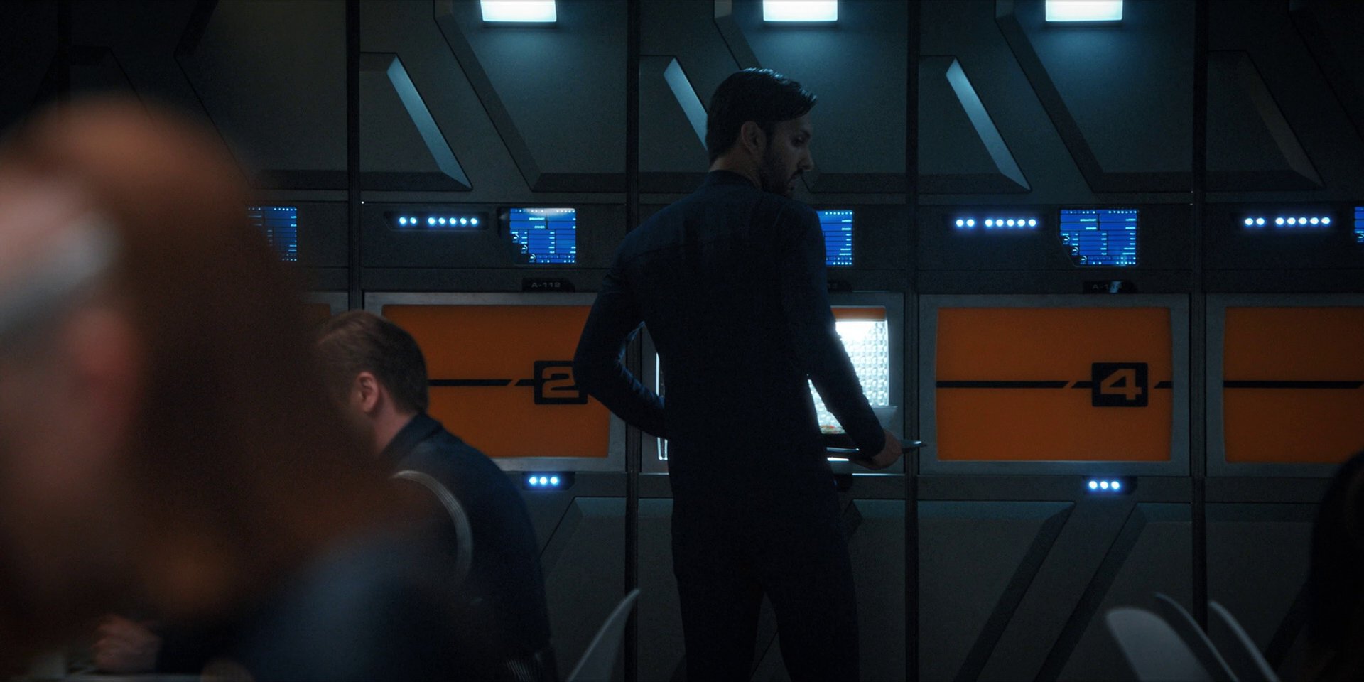 extant_StarTrekDiscovery_1x14-TheWarWithoutTheWarWithin_2075.jpg