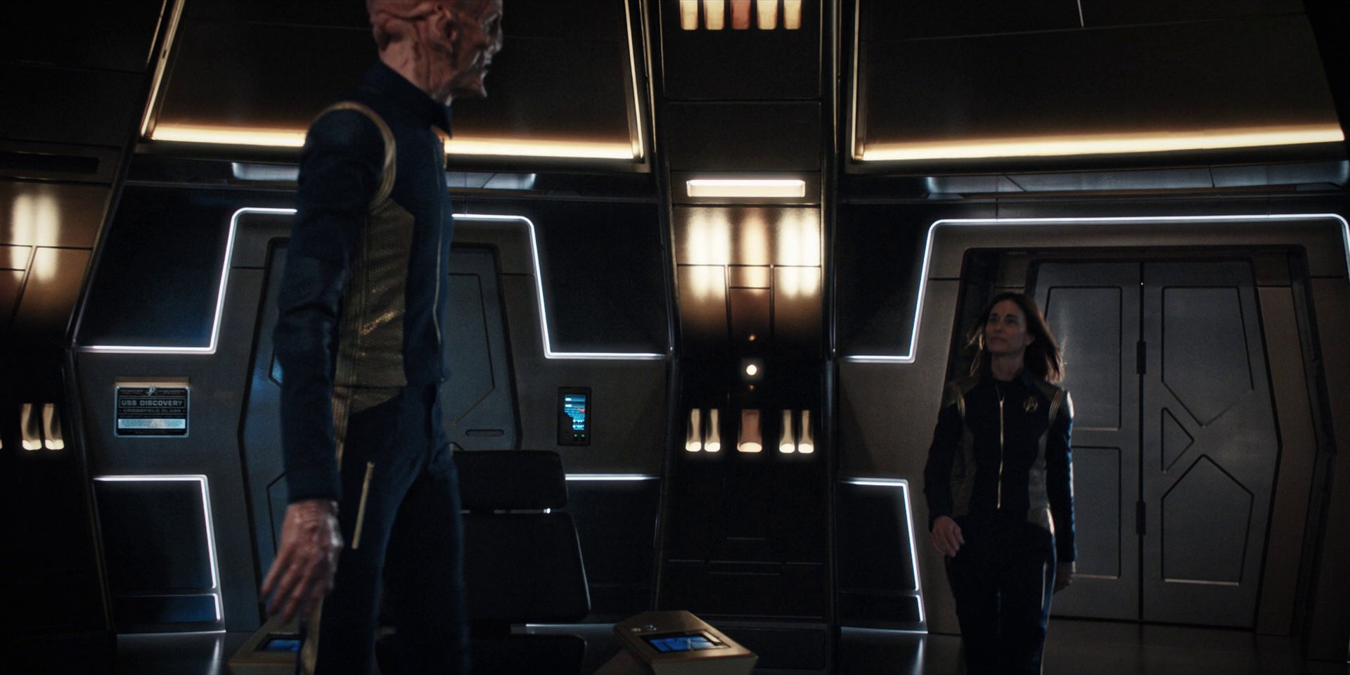 extant_StarTrekDiscovery_1x14-TheWarWithoutTheWarWithin_2215.jpg