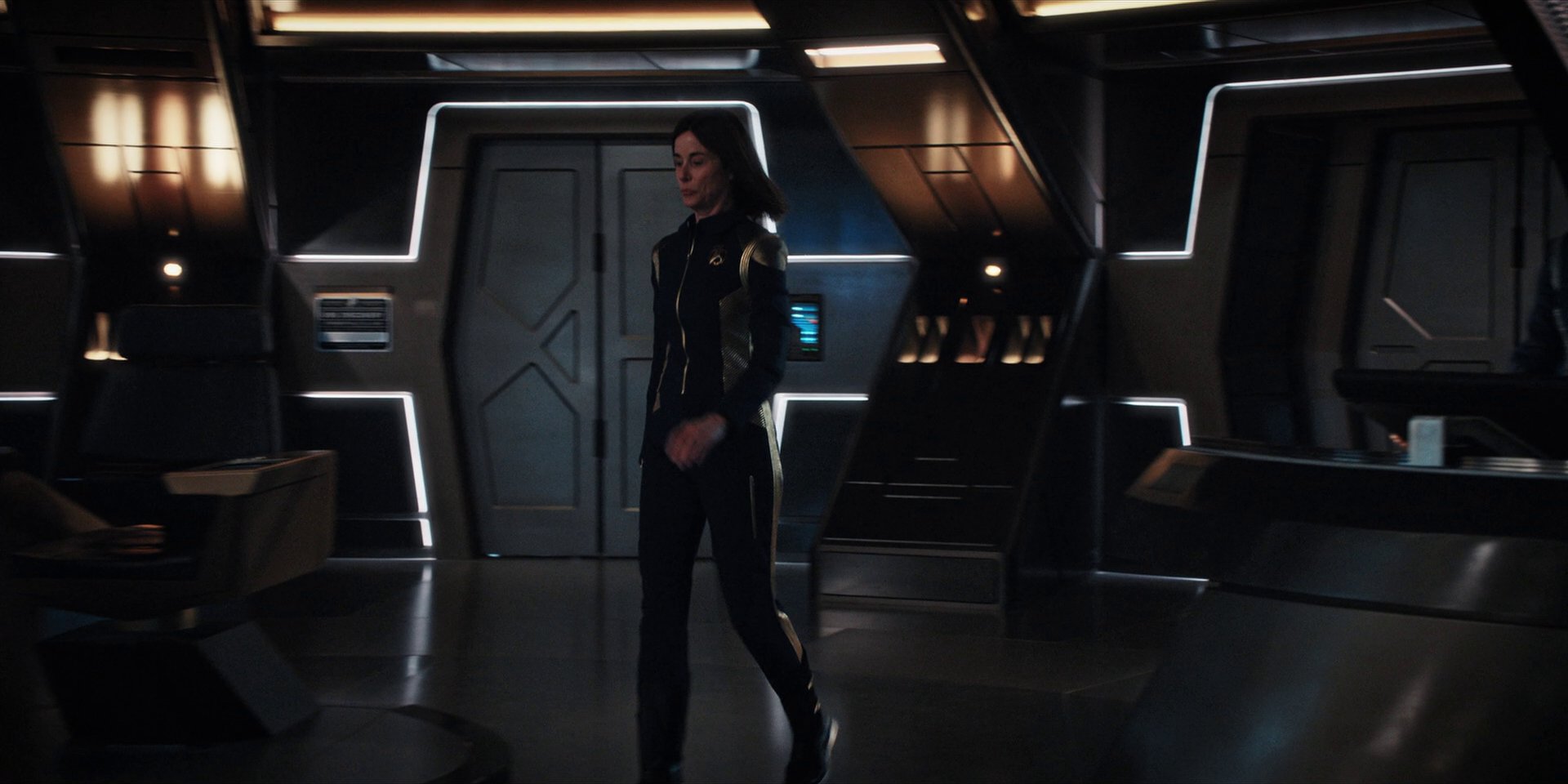 extant_StarTrekDiscovery_1x14-TheWarWithoutTheWarWithin_2218.jpg