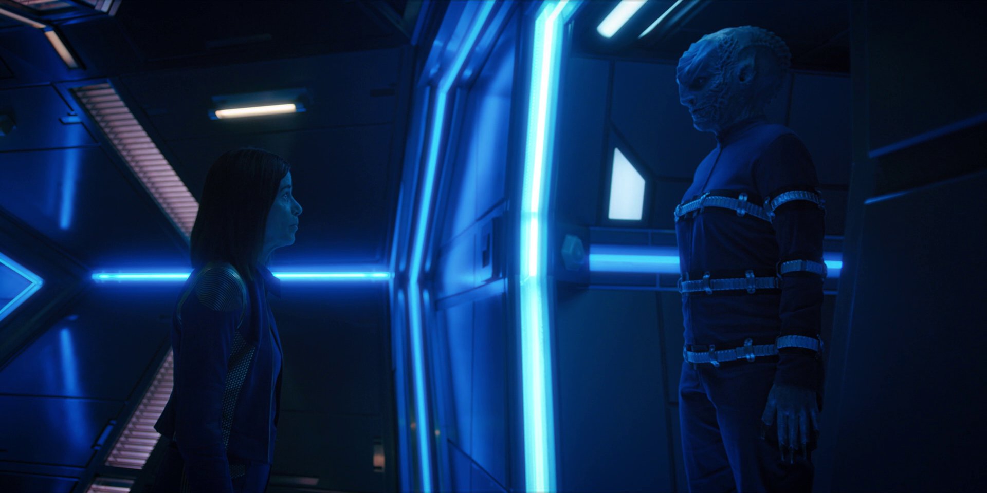 extant_StarTrekDiscovery_1x14-TheWarWithoutTheWarWithin_2606.jpg
