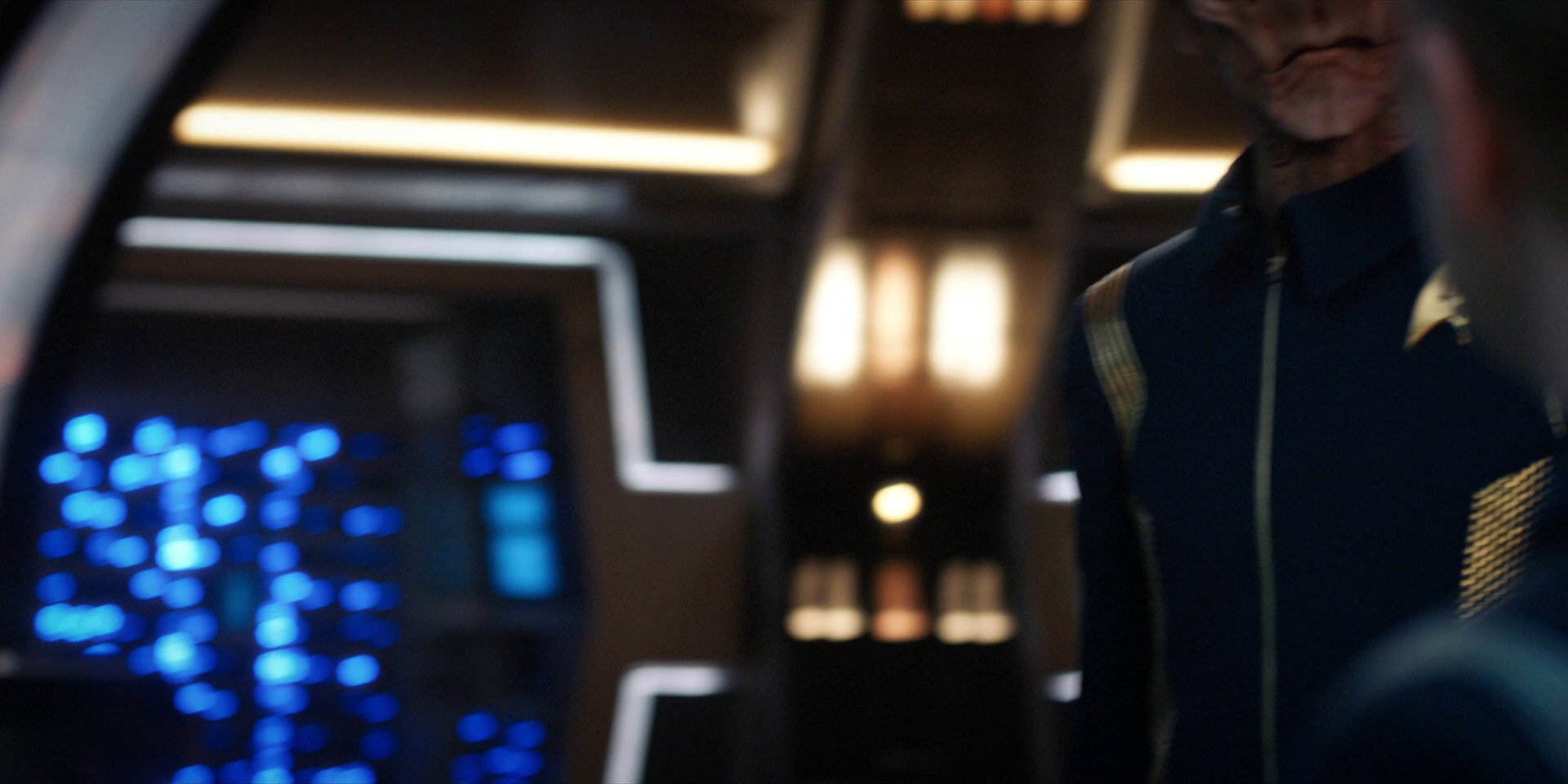 extant_StarTrekDiscovery_1x14-TheWarWithoutTheWarWithin_3285.jpg
