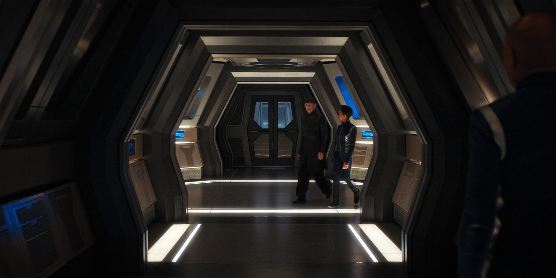 extant_StarTrekDiscovery_1x14-TheWarWithoutTheWarWithin_3621.jpg