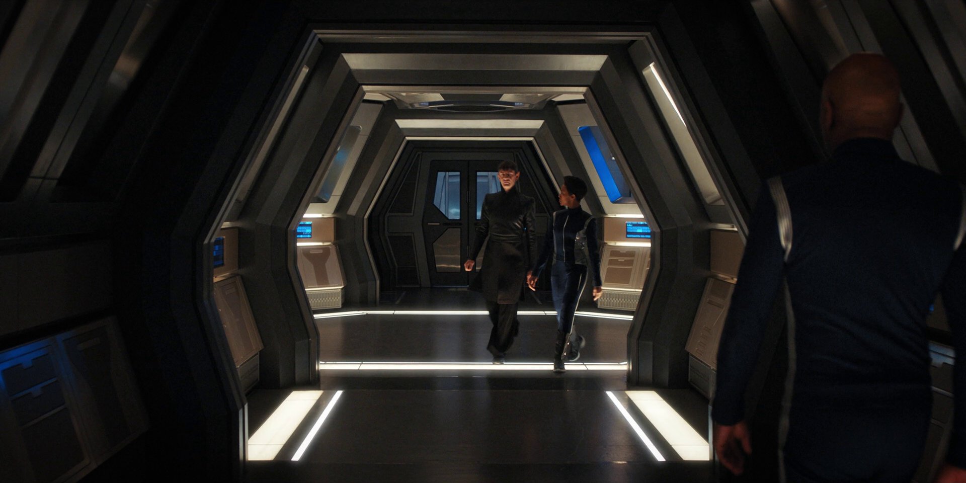 extant_StarTrekDiscovery_1x14-TheWarWithoutTheWarWithin_3622.jpg
