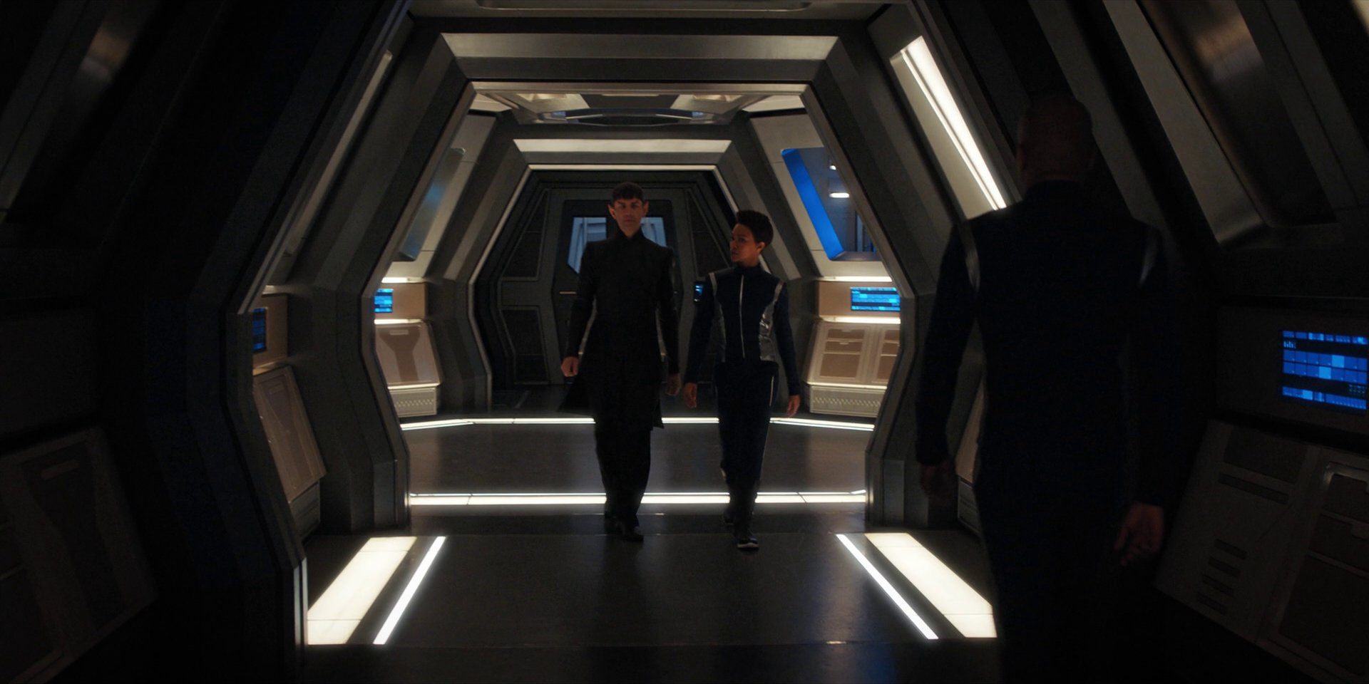 extant_StarTrekDiscovery_1x14-TheWarWithoutTheWarWithin_3624.jpg