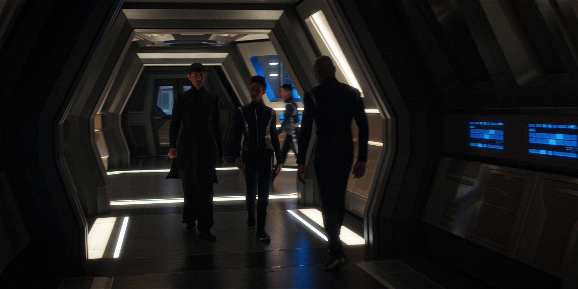 extant_StarTrekDiscovery_1x14-TheWarWithoutTheWarWithin_3626.jpg