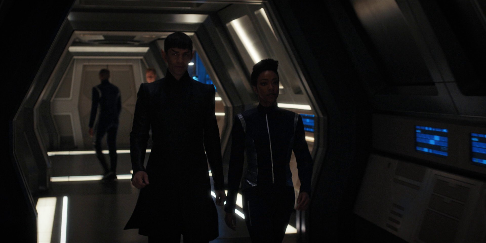 extant_StarTrekDiscovery_1x14-TheWarWithoutTheWarWithin_3644.jpg