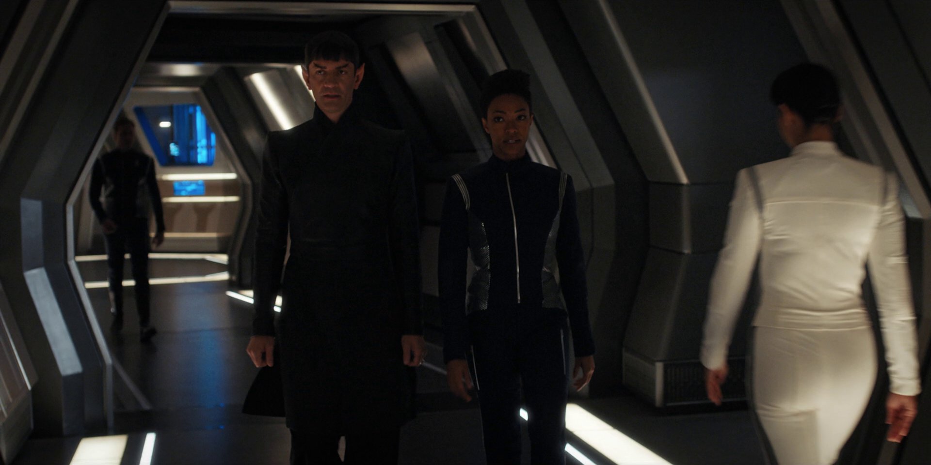 extant_StarTrekDiscovery_1x14-TheWarWithoutTheWarWithin_3651.jpg